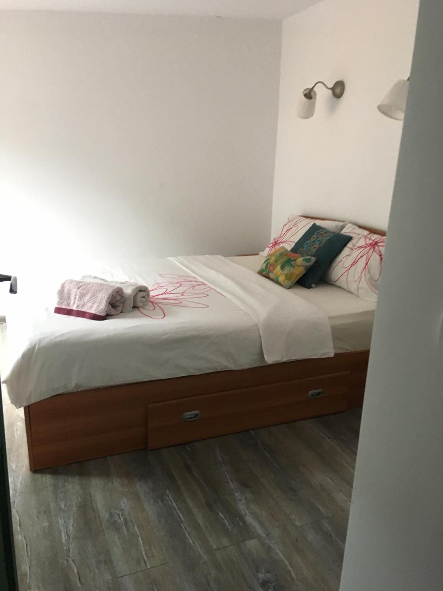 Appartamento Fantasy Terasa Braşov Esterno foto